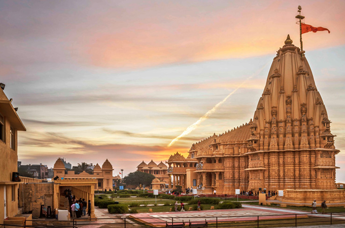 Dwarka Somnath Gir Diu Tour